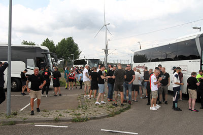 Onderweg even bijkletsen en verwachtingen uitspreken. © SV Ajax