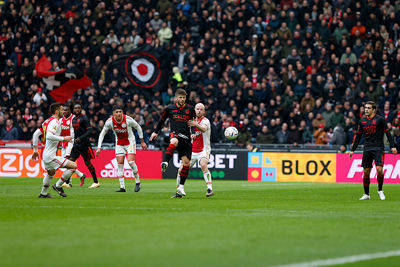 Het blijft wennen om Lasse in een ander shirt dan het wit-rood-wit te zien. © De Brouwer