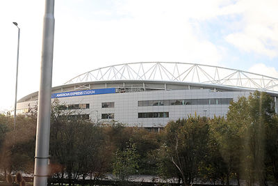 Het Falmer Stadium is ditmaal het strijdtoneel. © De Brouwer