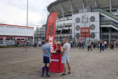 Inschrijven, onder de rook van de Johan Cruijff Arena. © De Brouwer