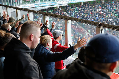 Wat gebeurt er allemaal, waarom loopt Ajax zo te prutsen? © De Brouwer