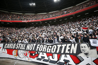 En dan is het voorbij en wint Ajax ‘gewoon’ weer van Feyenoord. © De Brouwer