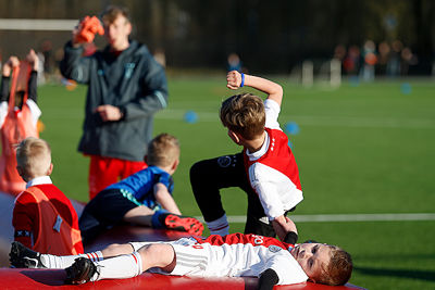 Soms liggen juichen en balen heel dicht bij elkaar. © De Brouwer