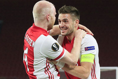 Wie anders dan Tadic is maar weer eens de aangever? © Pro Shots