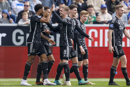 Ajax Wint In Zwolle 1200