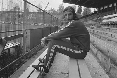 Met zijn looks was Neeskens ook populair bij de vrouwen. © AFC Ajax