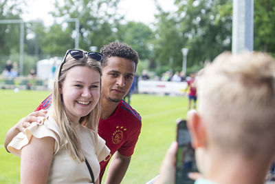 Daar blijkt Ihattaren bijzonder populair. © Pro Shots