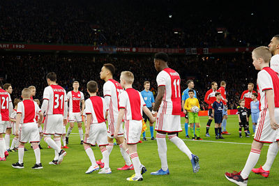 Pfoe, dan sta je ineens op het heilige gras van de Johan Cruijff Arena! © De Brouwer