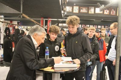 Mooi dat Mister Ajax van de partij was! © SV Ajax