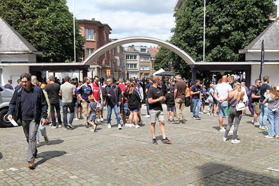 Het is in Brussel al vroeg druk. © SV Ajax