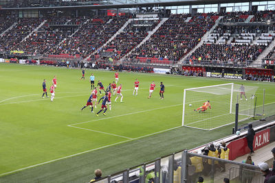 Ajax perst er nog een slotoffensief uit. © De Brouwer