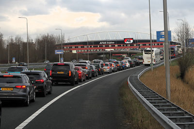 Drukte rond het stadion van AZ. © SV Ajax