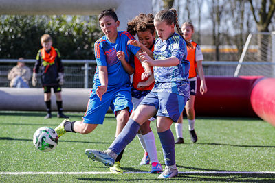 Strijden om de bal, deel twee. © Pro Shots