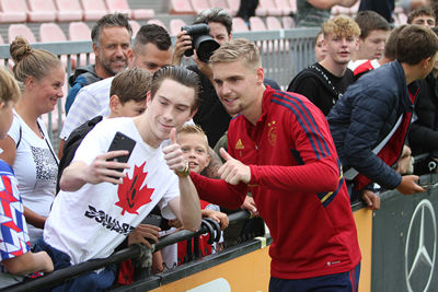 Selfies, selfies en nog eens selfies! © SV Ajax