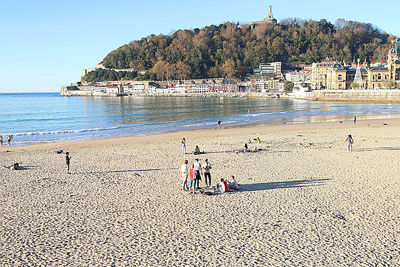 Het is goed toeven in San Sebastián. © De Brouwer