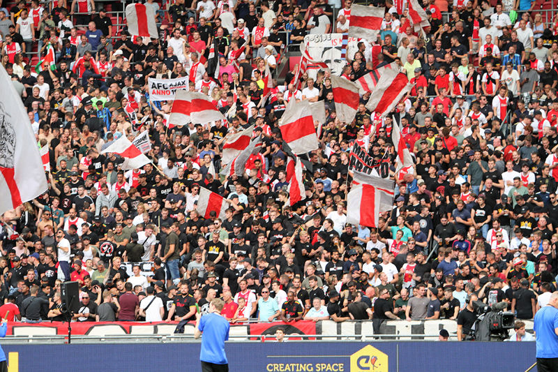 Hoofdfoto Ajax PSV 1200