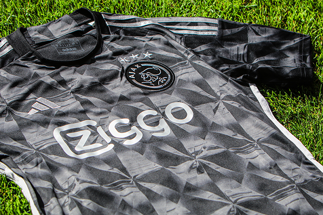 Ajax uitshirt best sale 2021 zwart