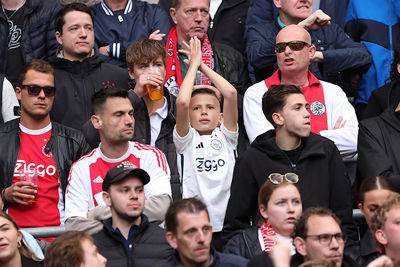 Hup, Ajax! © De Brouwer