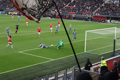 AZ gaat beter spelen, maar Ajax helaas niet. © De Brouwer