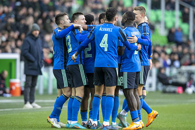 Zo vier je een overwinning als team. © Pro Shots