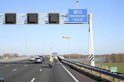 De supporters pakken de juiste afslag. © De Brouwer