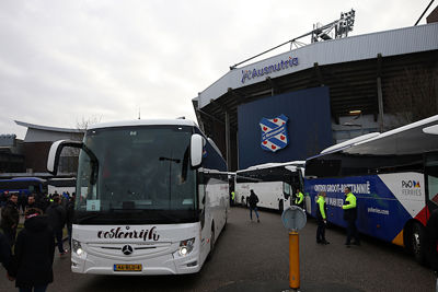 Of de bus natuurlijk. © De Brouwer