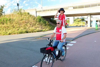 Op naar Ajax! © De Brouwer