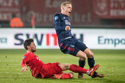 Twente bedient zich opnieuw van het betere hak- en zaagwerk...