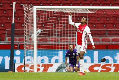 Dat is snel, dat is fijn, dat is heel fijn! Gravenberch met de 1-0! © Pro Shots