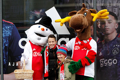 Een wedstrijdje in kerstsfeer, zoveel is duidelijk!