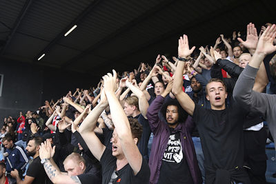 Wie gaat niet op Ajax prat!? © De Brouwer