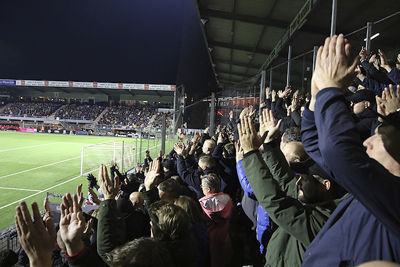 De supporters gaan er nog een keer vol achterstaan. © De Brouwer