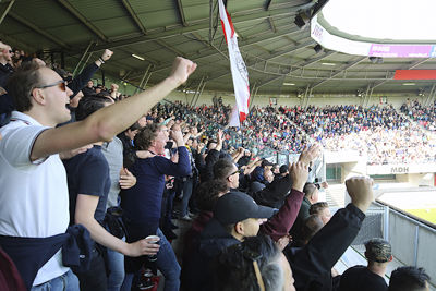 Kom op Ajax! © De Brouwer