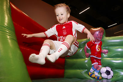 Lekker stuiteren in het mooiste stadion van Nederland. © Pro Shots