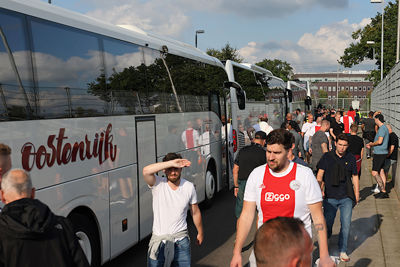 Op naar Marseille-thuis en de klassieker... Oef. © De Brouwer