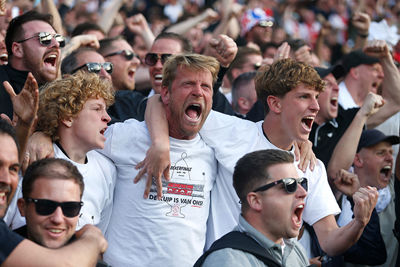 Met je vrienden aan je zij tijdens de KNVB-bekerfinale. © De Brouwer