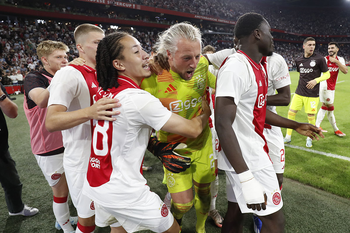 Check Volledig Speelschema Ajax In Europa League!