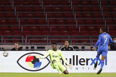 Hallo, Ajax... Zijn we wakker? Vitesse heeft er zin in! © Pro Shots