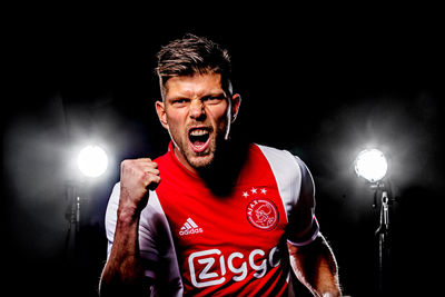 Klaas tijdens een fotoshoot voor ons magazine Ajax Life © Pro Shots