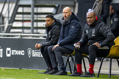 Dit trio ziet dat Ajax na de openingstreffer behoorlijk inkakt. © Pro Shots