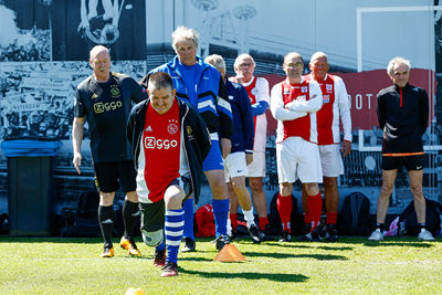 Iedereen doet keurig wat Sonny zegt. © Pro Shots