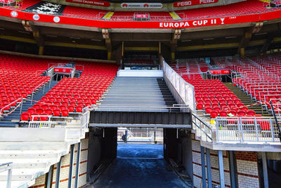 En zo ziet het eruit zonder stoeltjes. © Johan Cruijff Arena