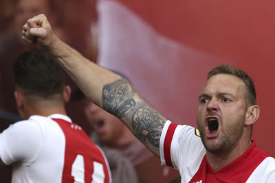 Ajax doet dingen met een mens! © De Brouwer