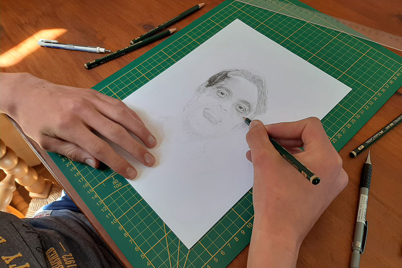 drawinglarscar