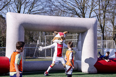 Zie hier een verborgen talent van Lucky. © Pro Shots