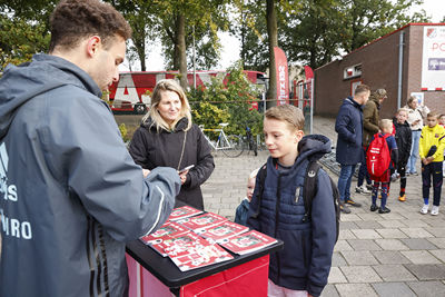 Hoi, leuk dat jullie er allemaal zijn! © Pro Shots